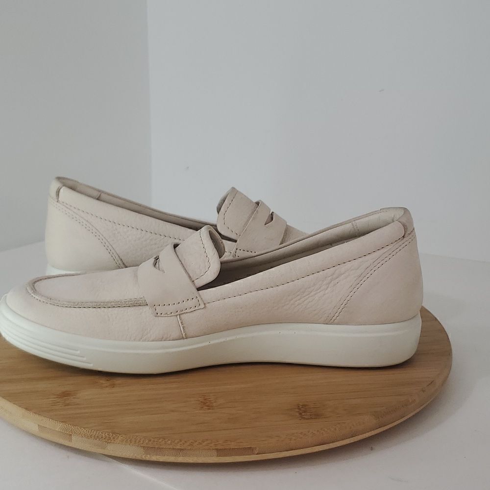 ECCO Women's Soft 7 Nubuck Loafers Limestone Neutral EU 41 Extra Width - Picture 11 of 14